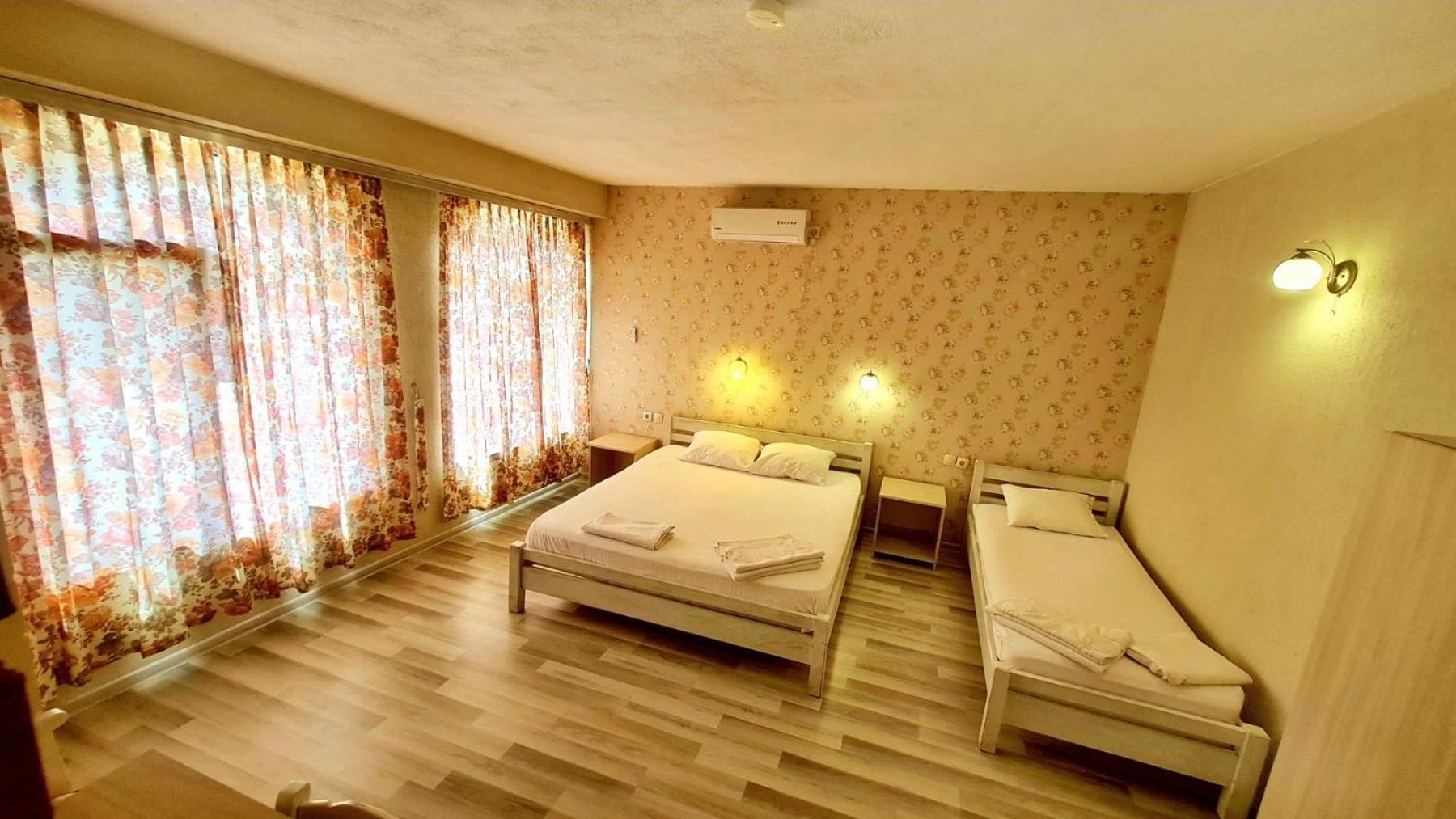 Hotel Divna Krumovgrad Εξωτερικό φωτογραφία